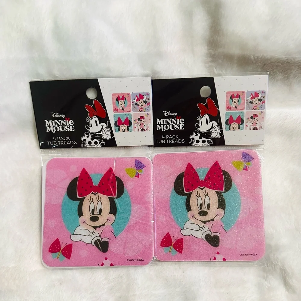 New Minnie 8pc Tub Treads Set